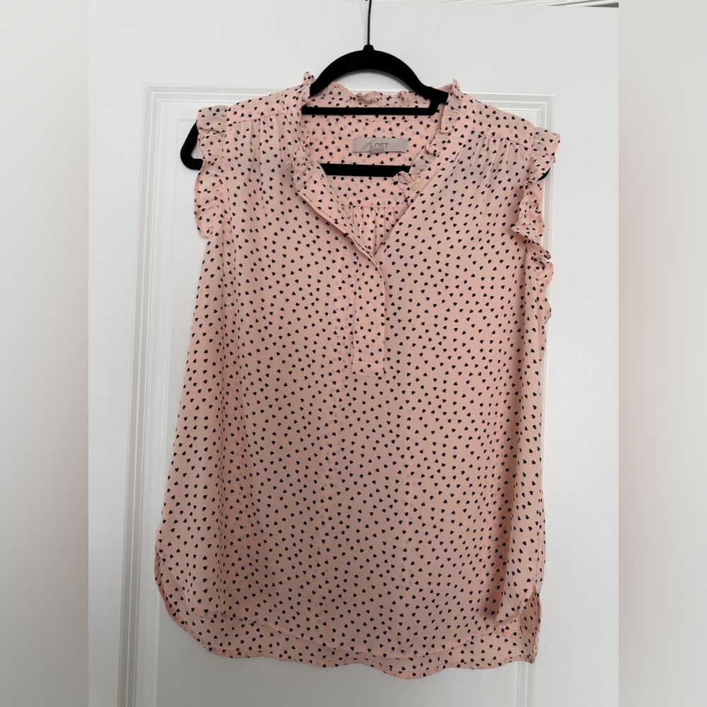 LOFT Pink Dot- Hearts Ruffle Cap-Sleeve Shell Size Medium